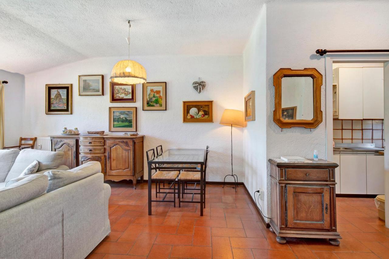 Residence I Prati Di Giussana Lierna Kültér fotó